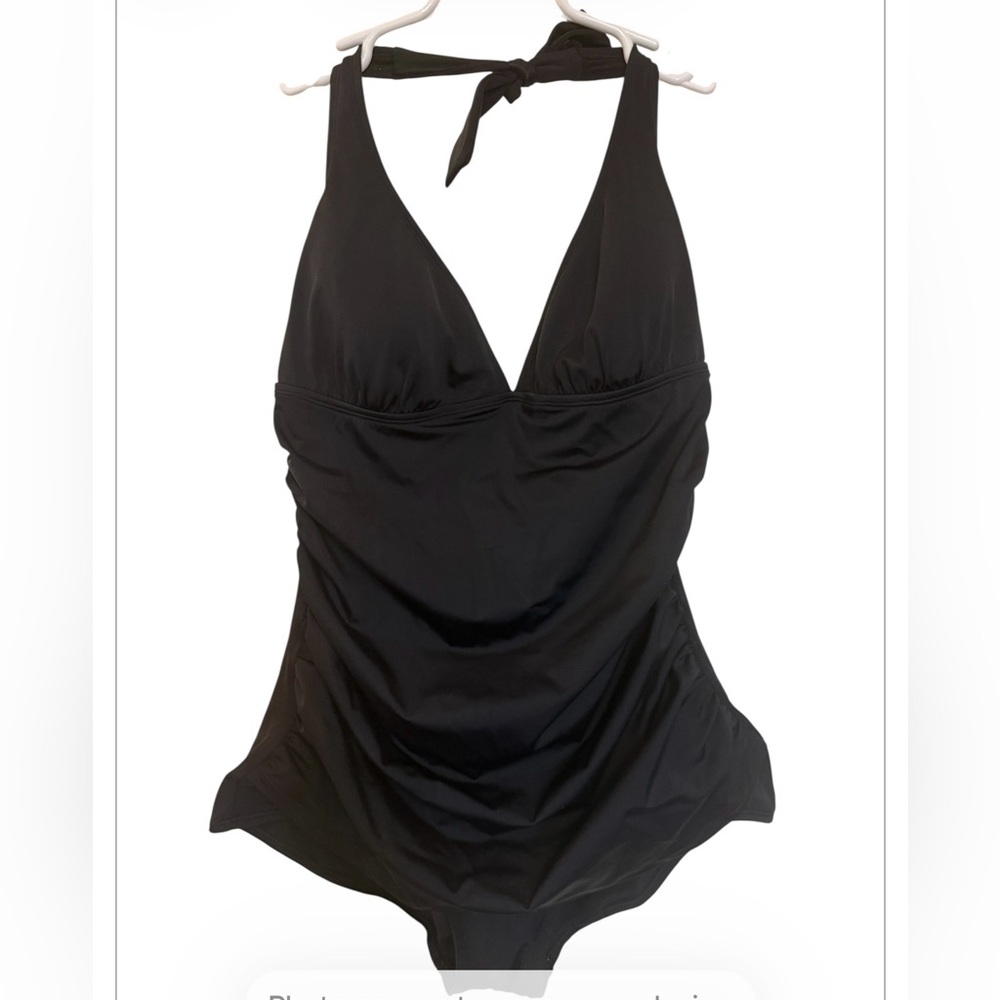 Speedo Black Plus Size One Piece Swimsuit Sz 18 Halter Ruched Classic